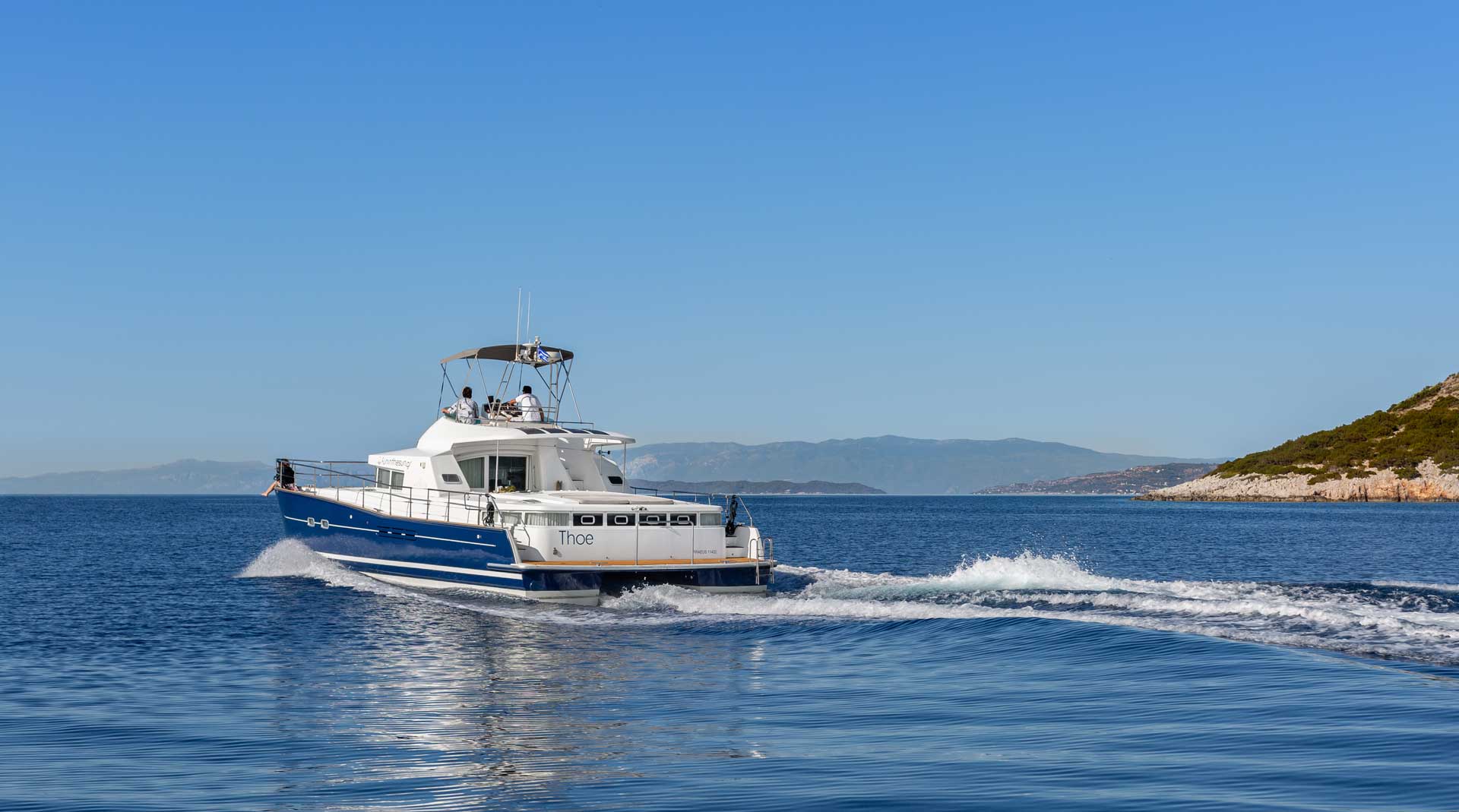 LAGOON 43’ – ‘THOE’ POWER CATAMARAN